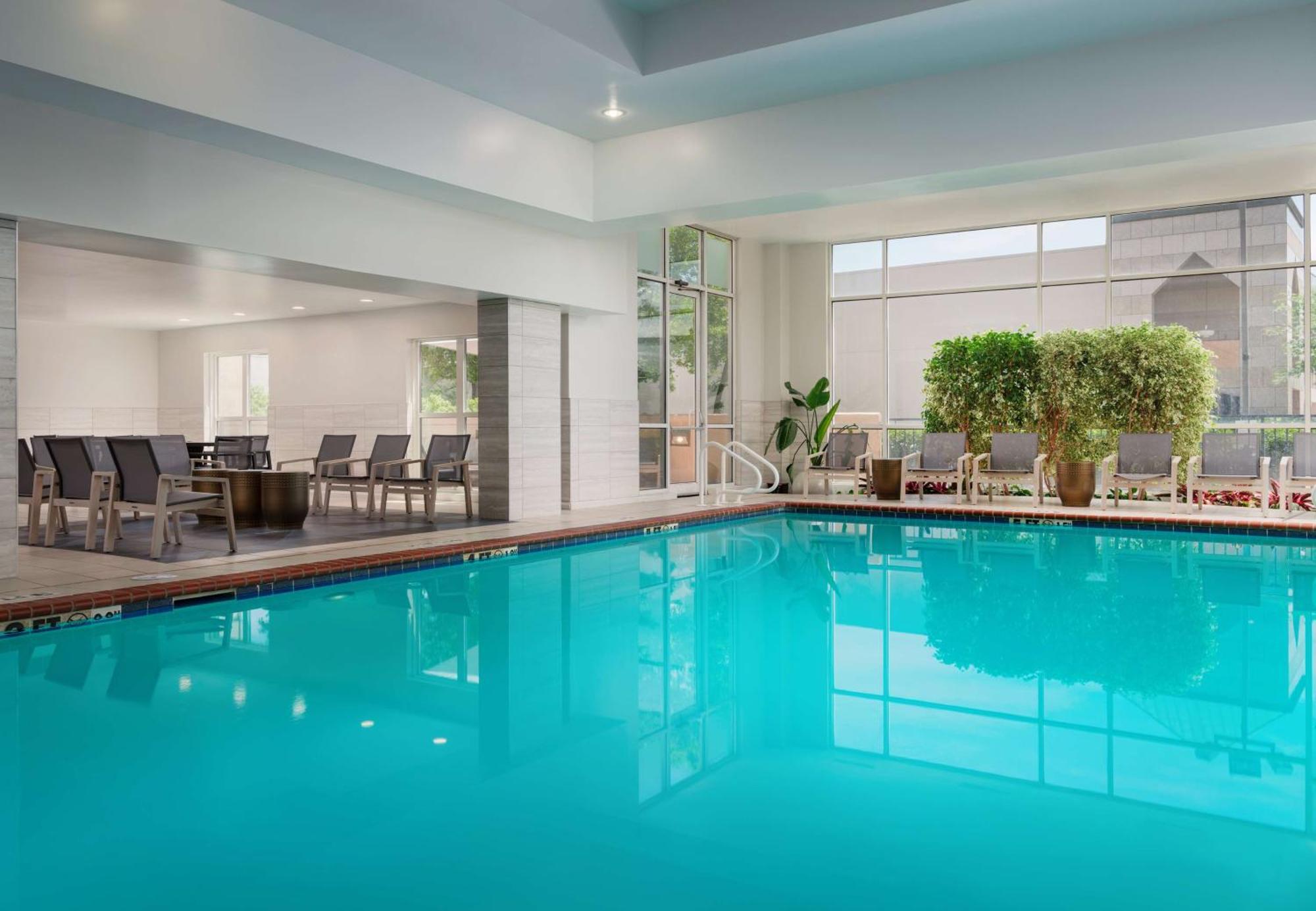 Embassy Suites By Hilton Memphis East Germantown Area Eksteriør billede
