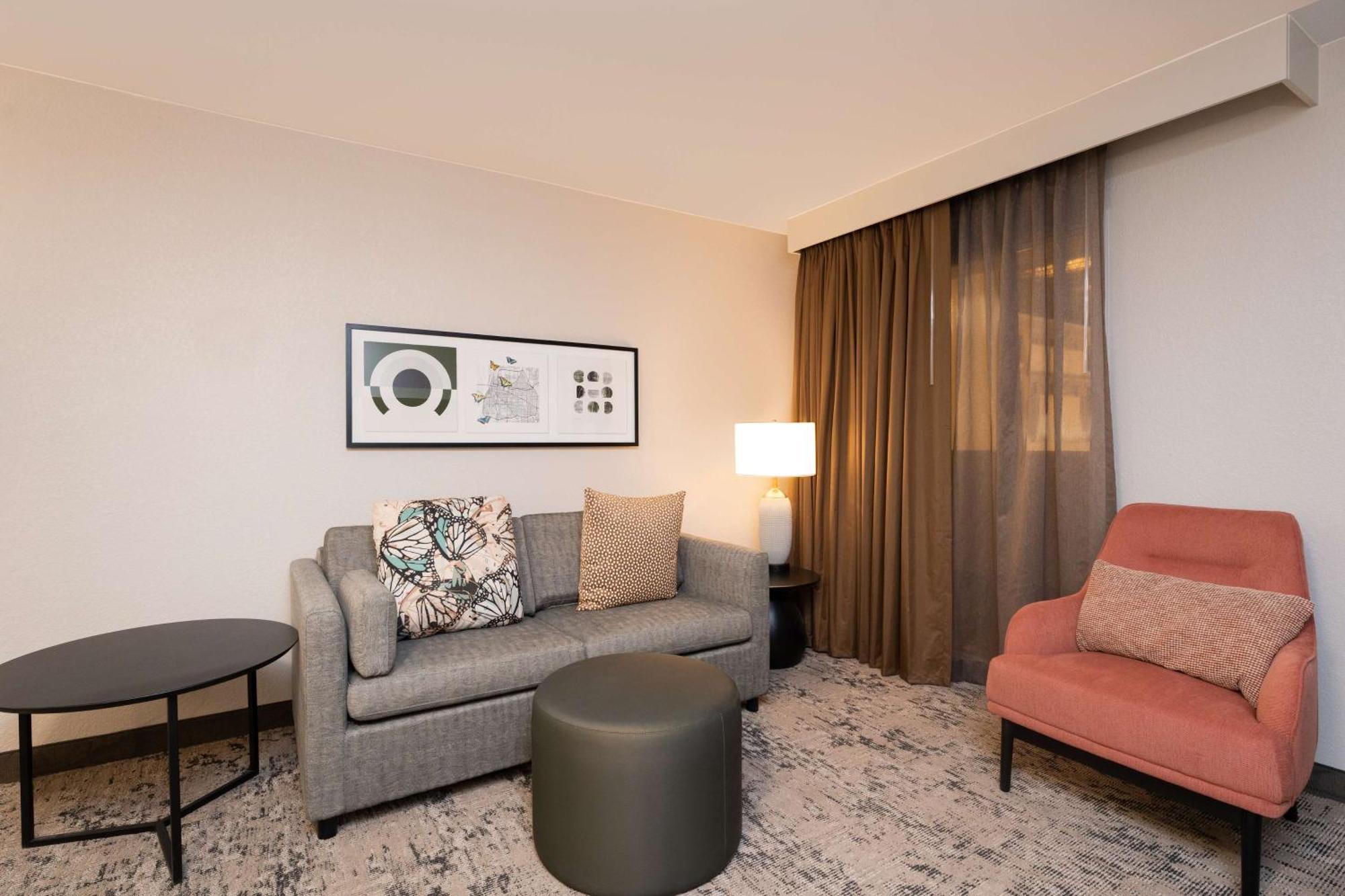 Embassy Suites By Hilton Memphis East Germantown Area Eksteriør billede